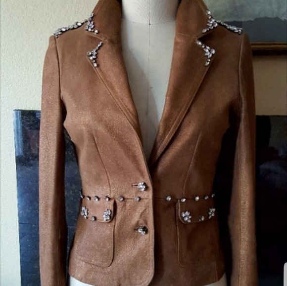 Hand-detailed leather jacket - Picture 1 of 3